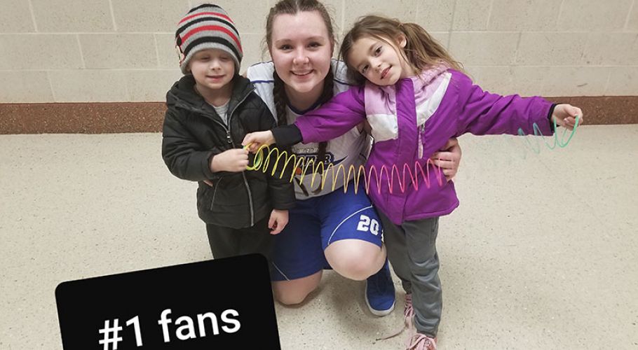 #1 Fans.  Mains/Foust 2019