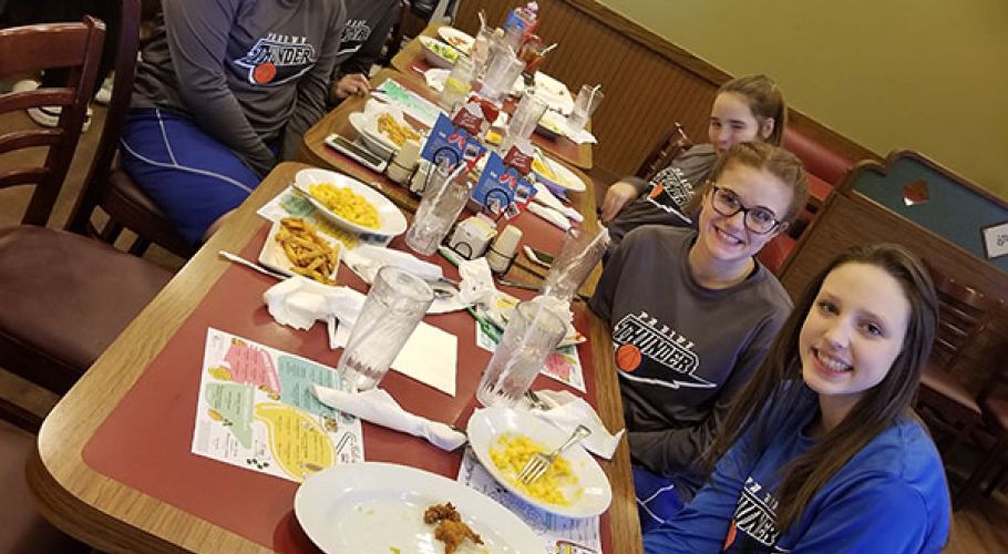 Team Lunch in between games 2019
